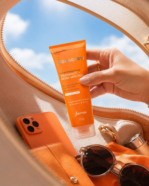 Cleanser in handbag static